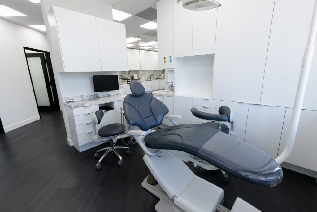Jacqueline Younesi Dentistry Orthodontic Chairs